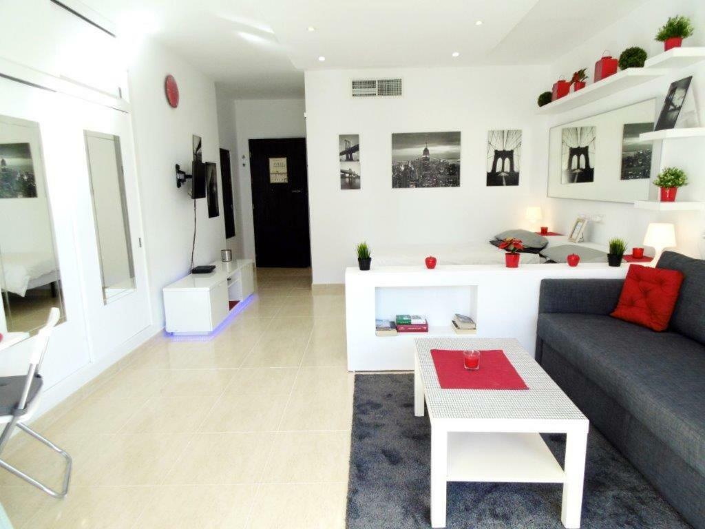 Appartement 1St Lign On The Beach Fuengirola Dış mekan fotoğraf