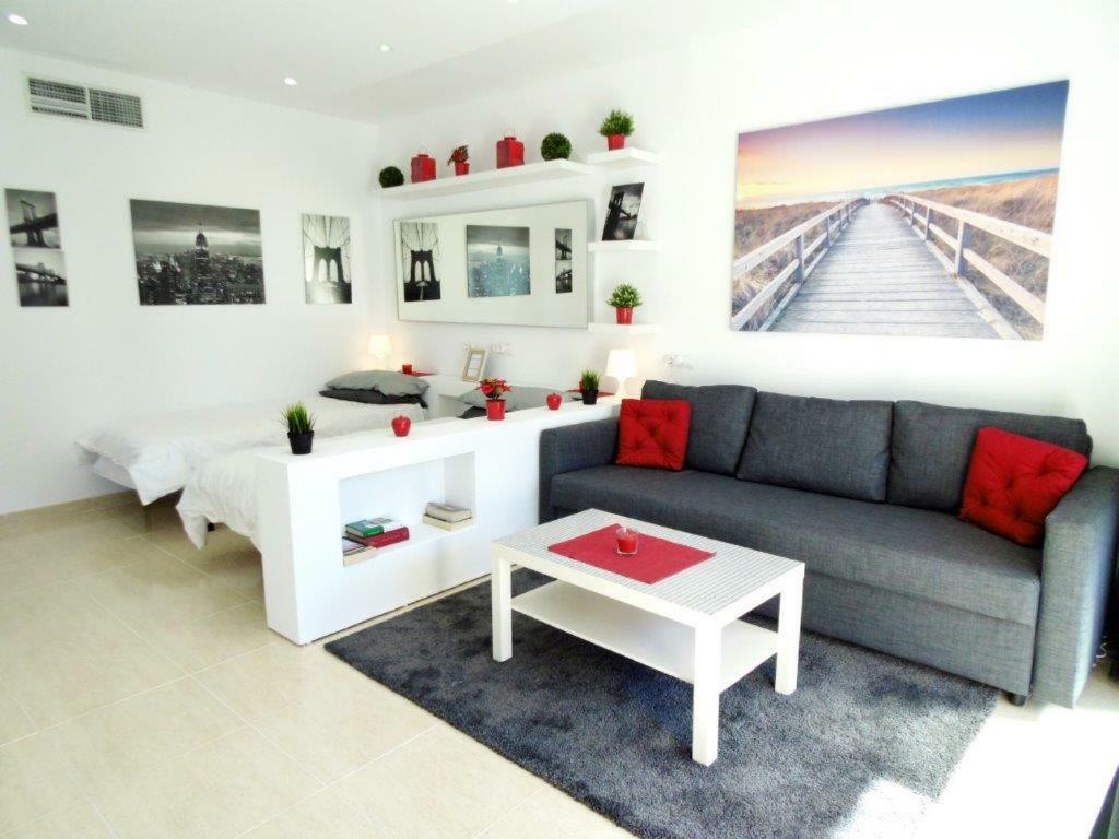 Appartement 1St Lign On The Beach Fuengirola Dış mekan fotoğraf