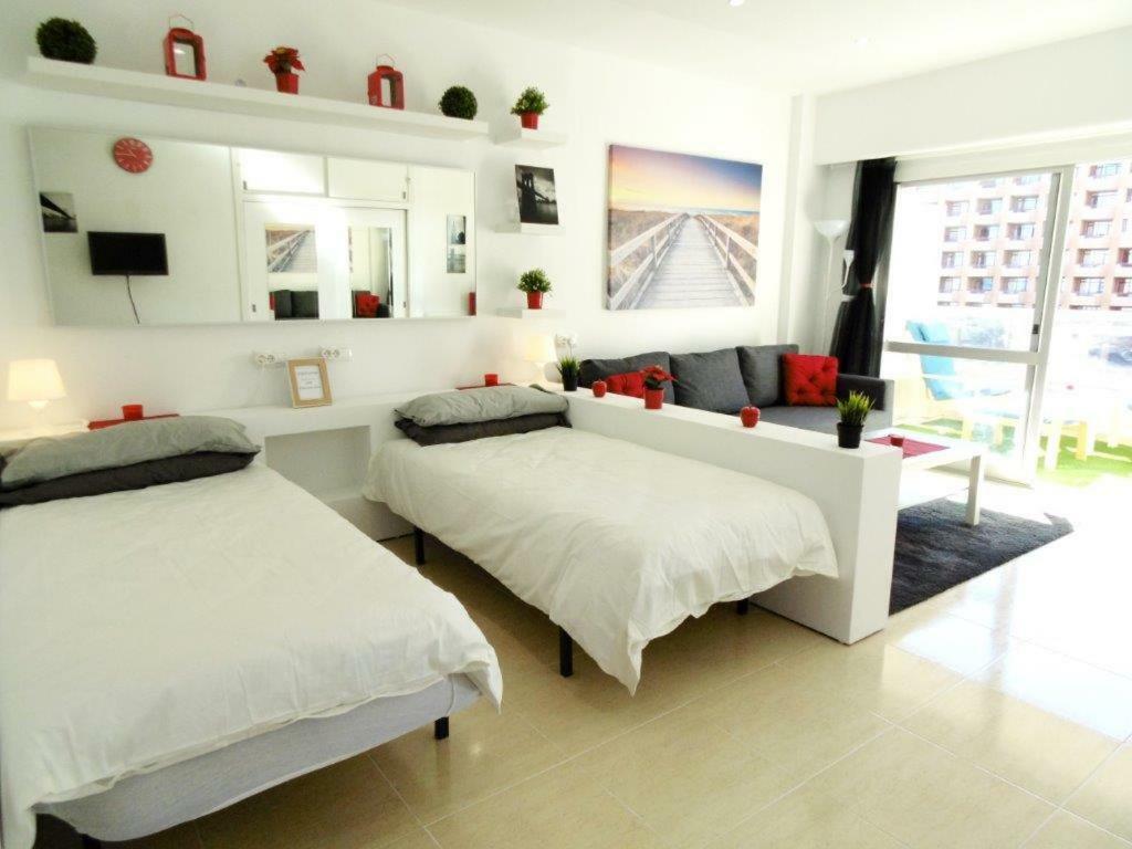 Appartement 1St Lign On The Beach Fuengirola Dış mekan fotoğraf